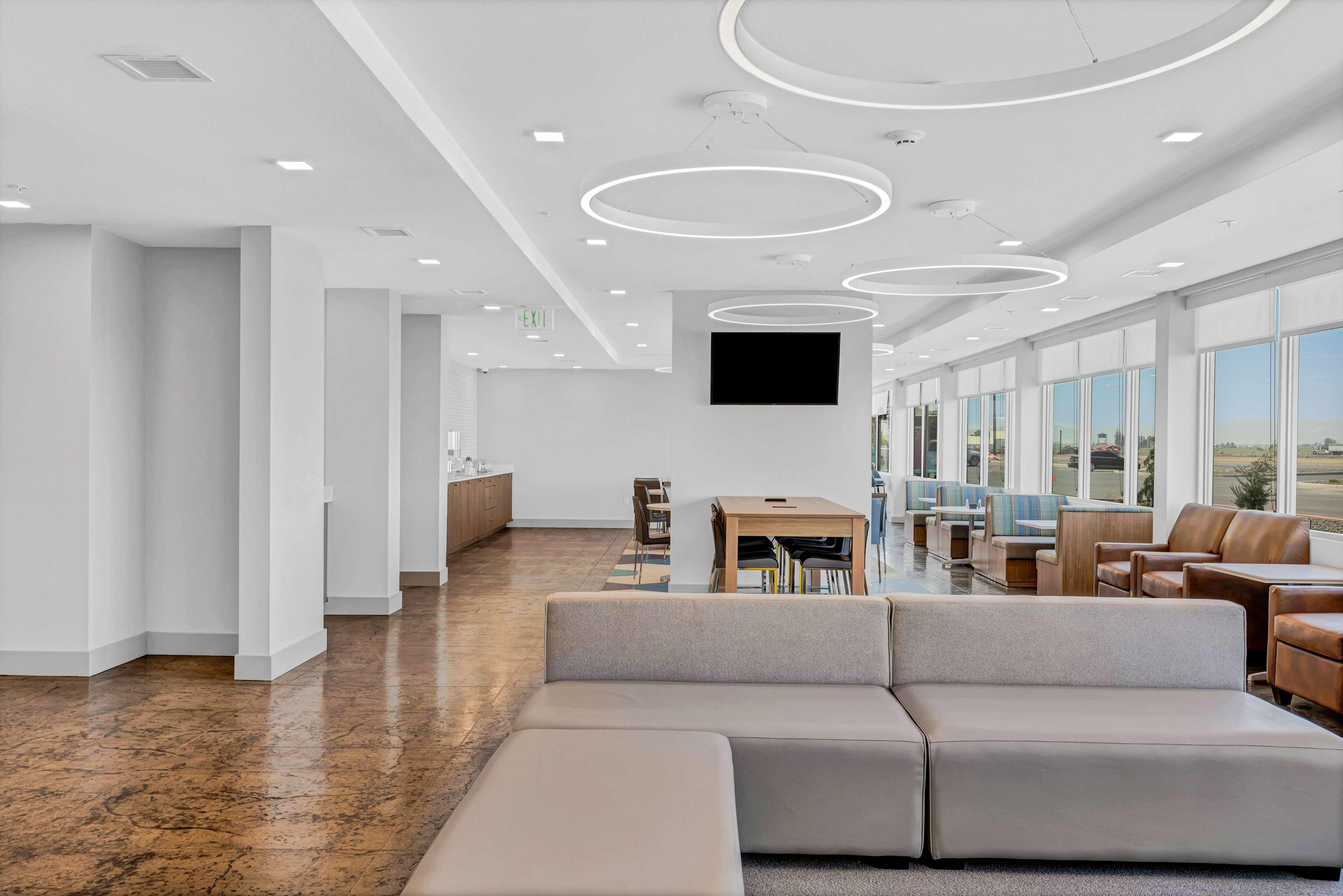 Holiday Inn Express & Suites George - Quincy South By Ihg Zewnętrze zdjęcie